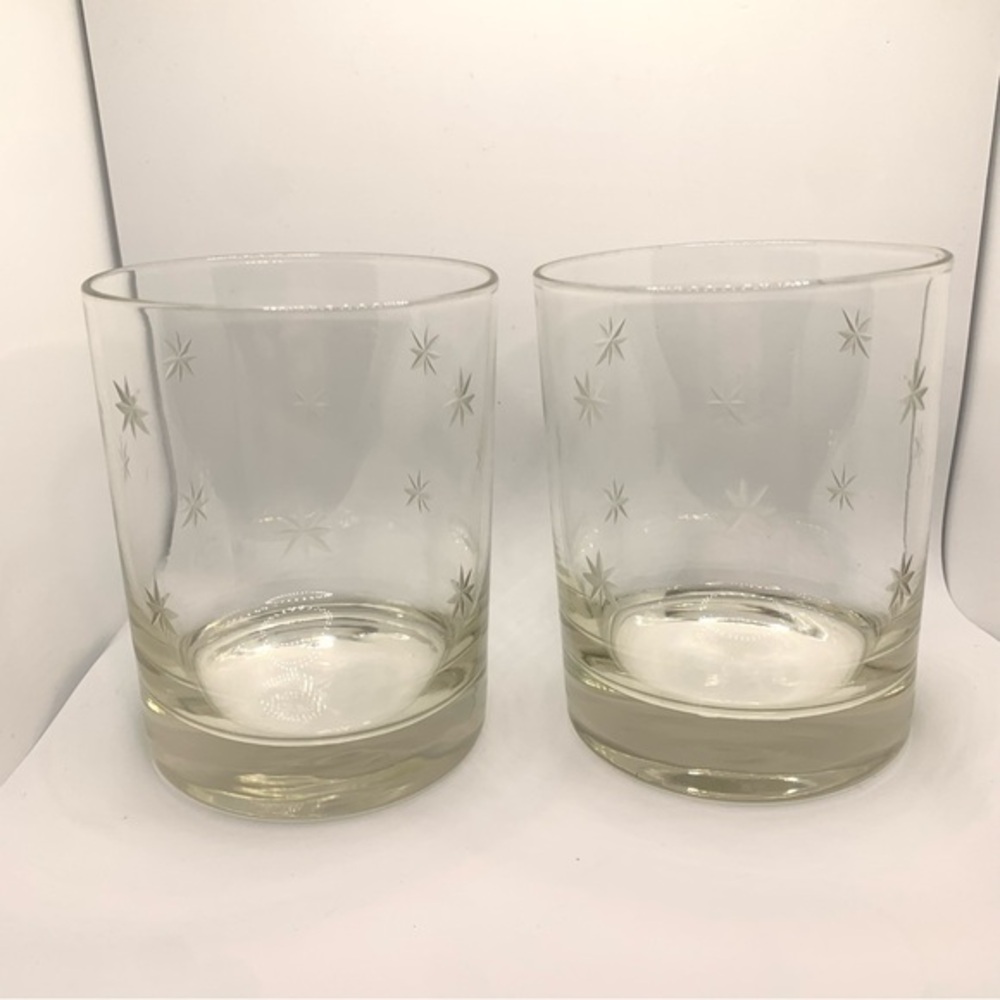Set of 2 Vintage MCM Etched Starburst Whiskey Lowball Glasses